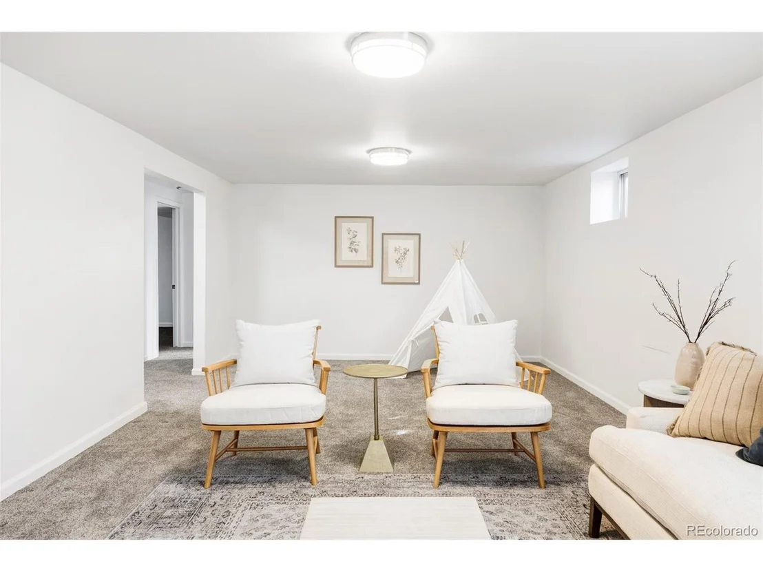 Photo of 6580 Independence Way