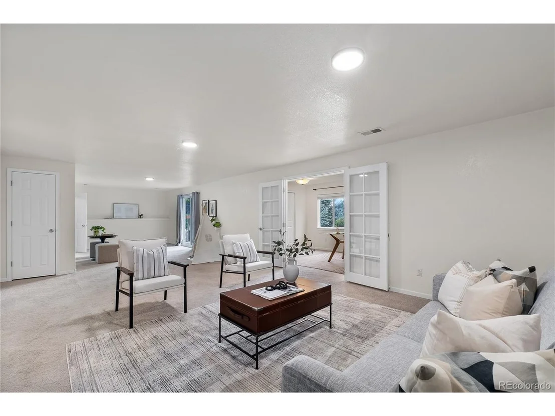 Photo of 2282 Birdie Dr