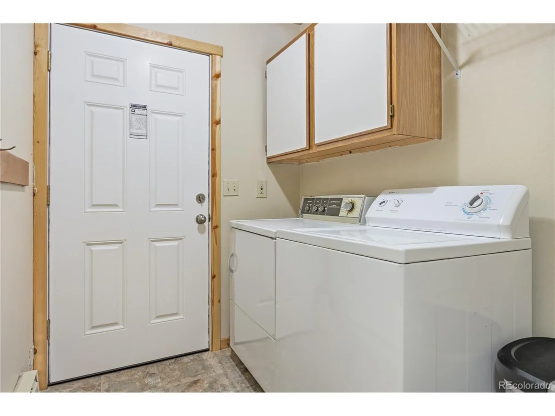 Photo of 275 Vulture Ln