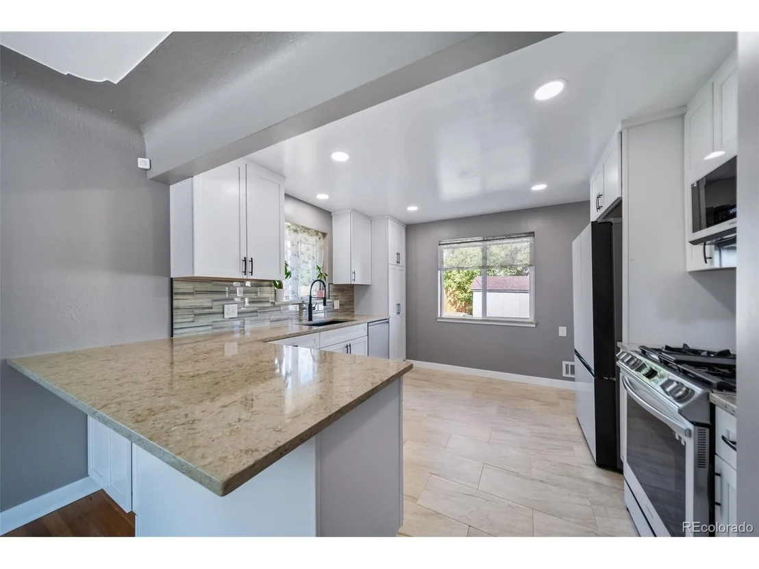Photo of 7103 W 67th Pl