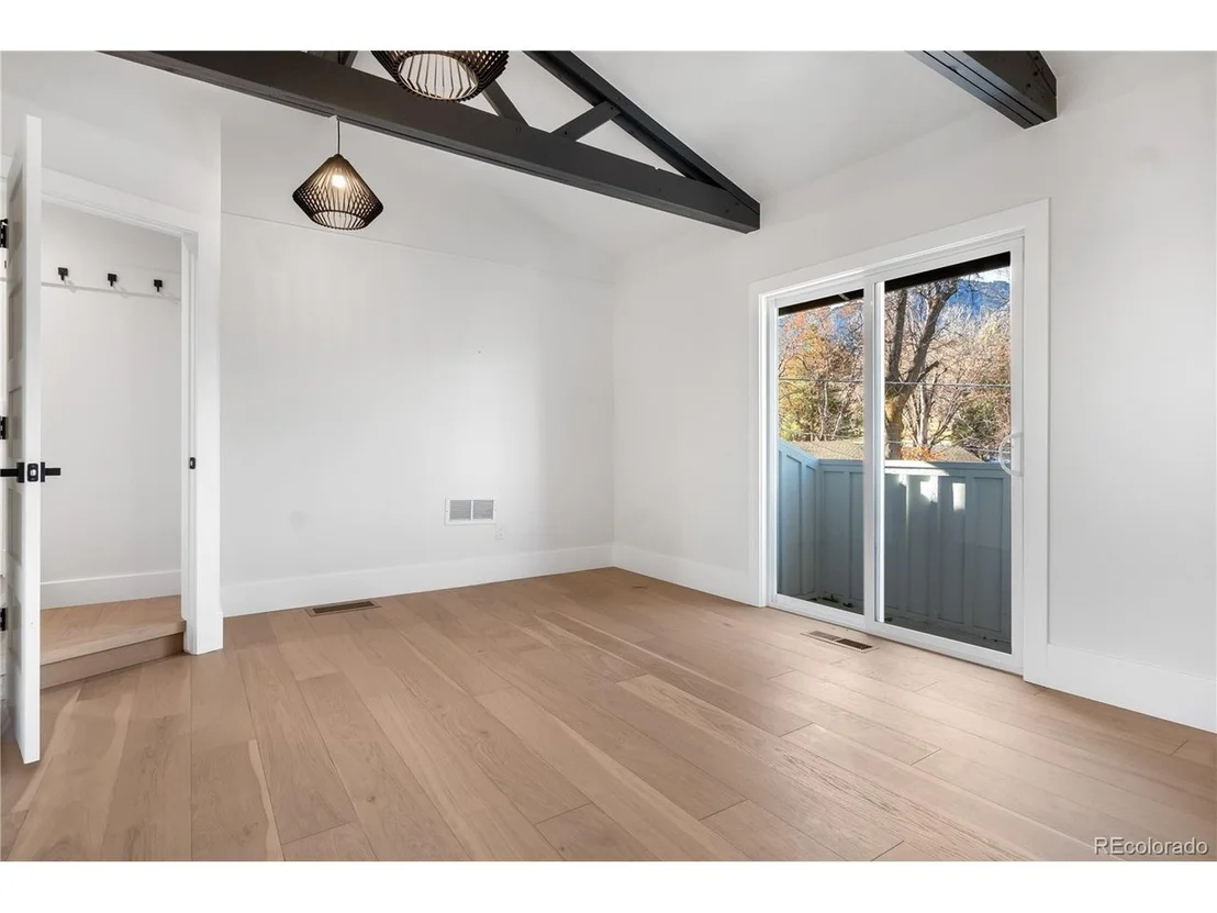 Photo of 245 Fair Pl
