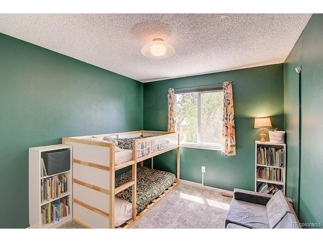 Photo of 341 Mulberry Cir