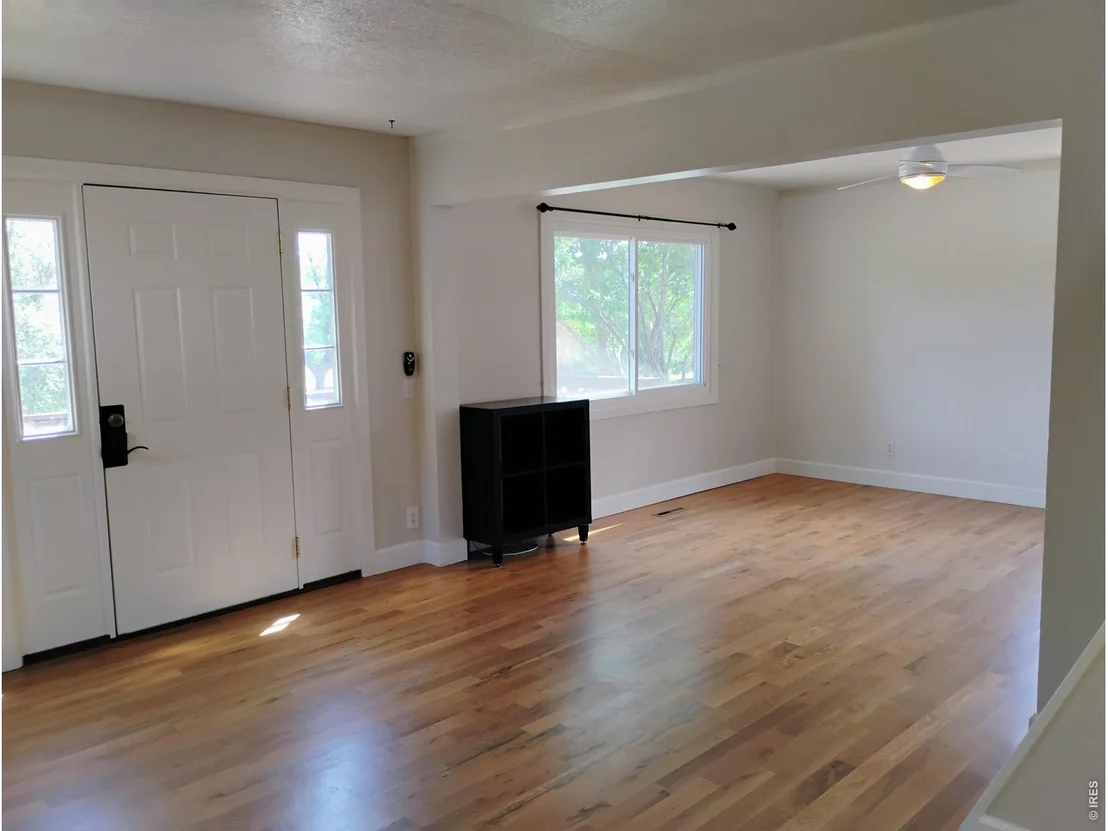 Photo of 217 5th Ave