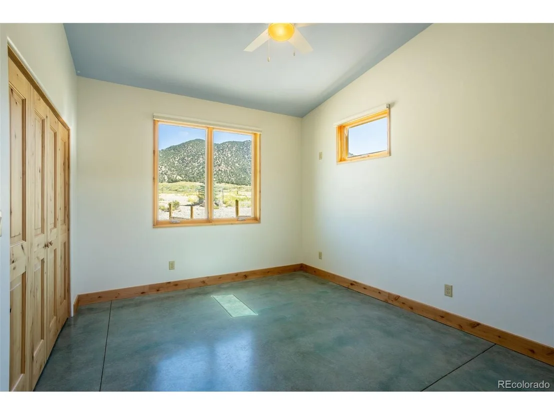 Photo of 11040 Happy Jack Ln