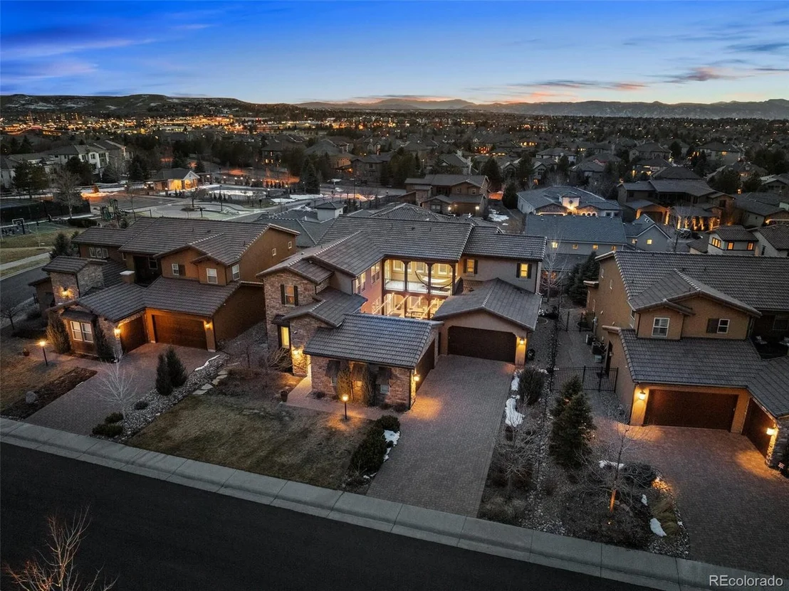 Photo of 9487 Winding Hill Way