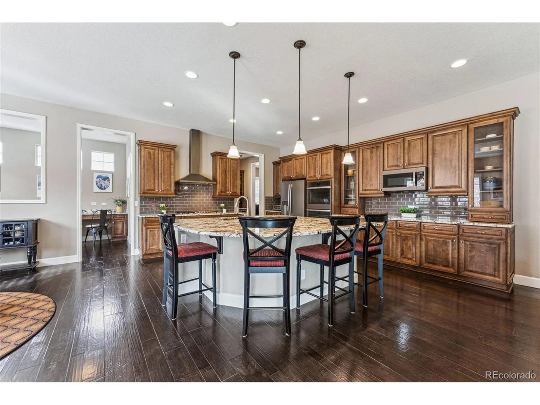Photo of 4937 Hogback Ridge Rd