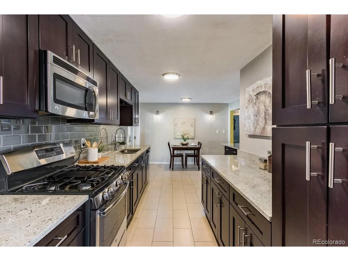 Photo of 5350 Iris St