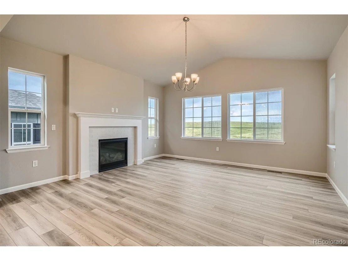 Photo of 1330 Colony Dr