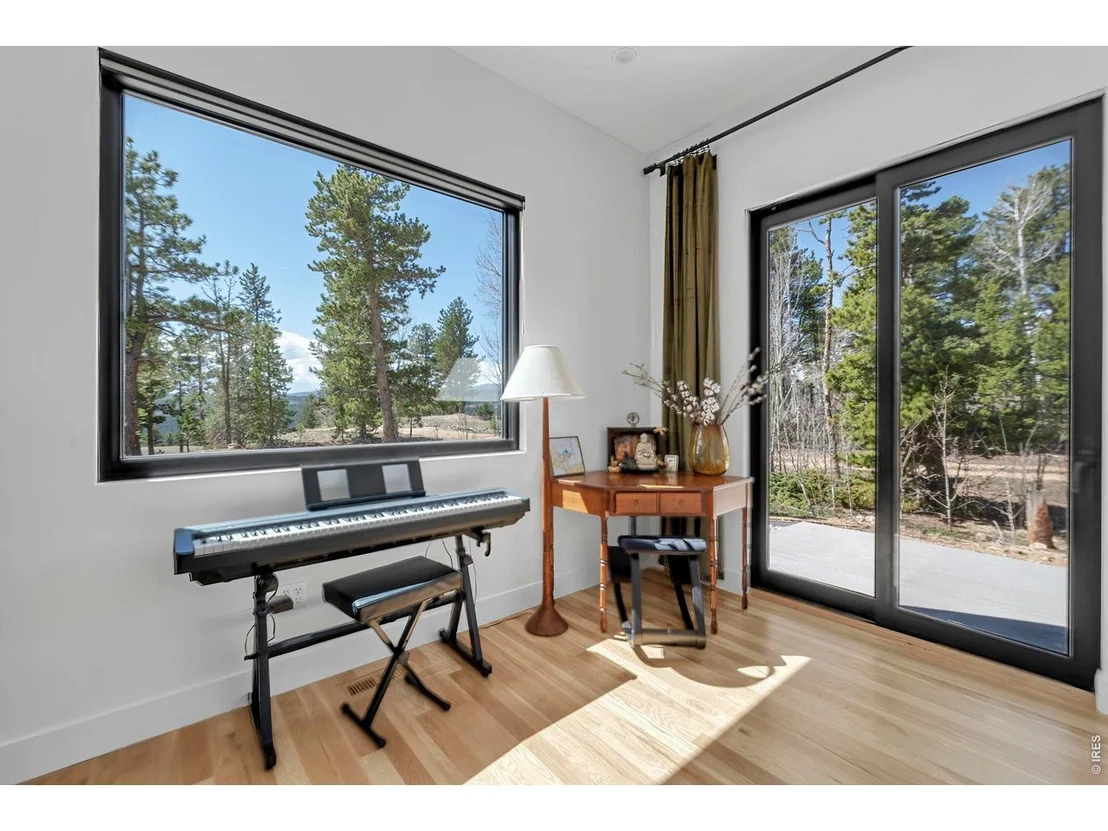 Photo of 11 Juneau Cir
