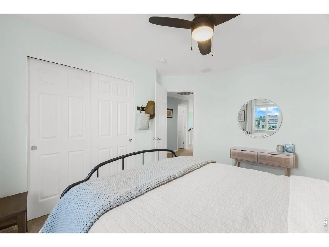 Photo of 6386 Mayfair Ave