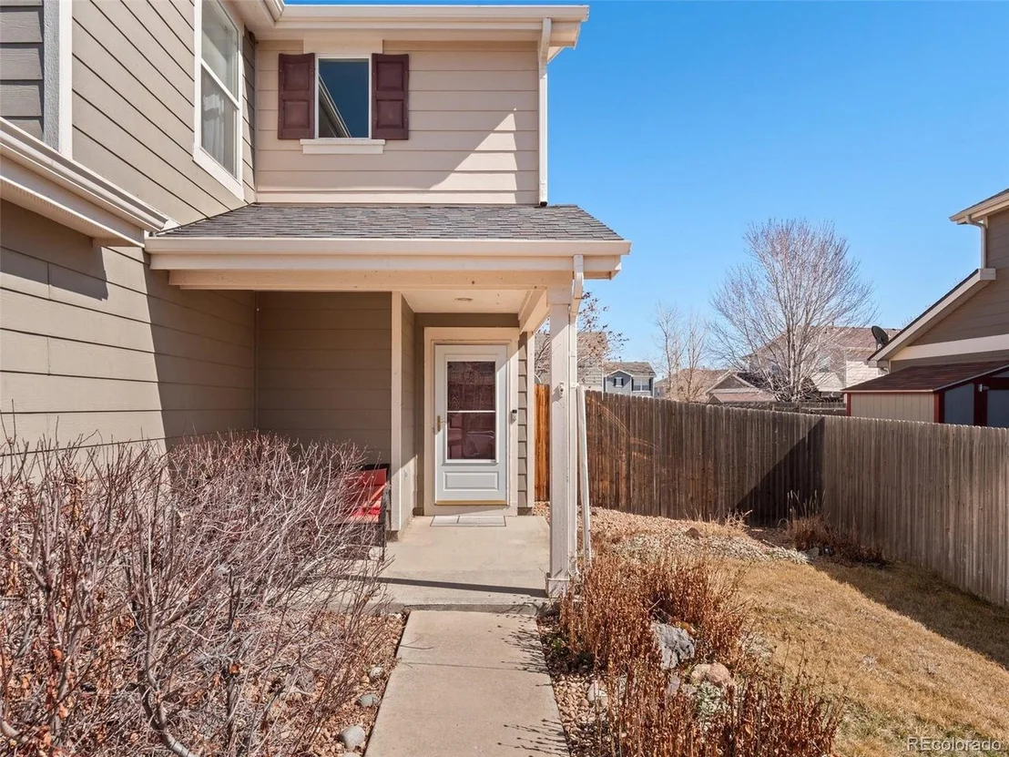 Photo of 896 Willow Dr