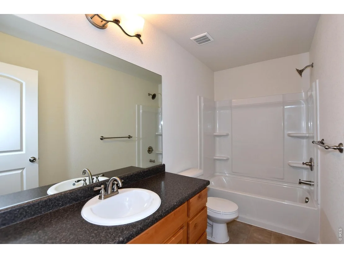 Photo of 2379 Jasmine Ln