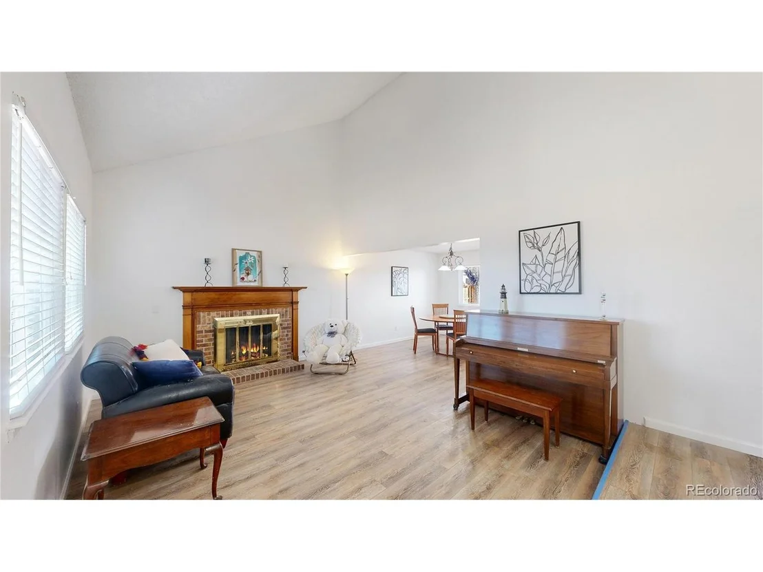 Photo of 596 Fox Hunt Cir