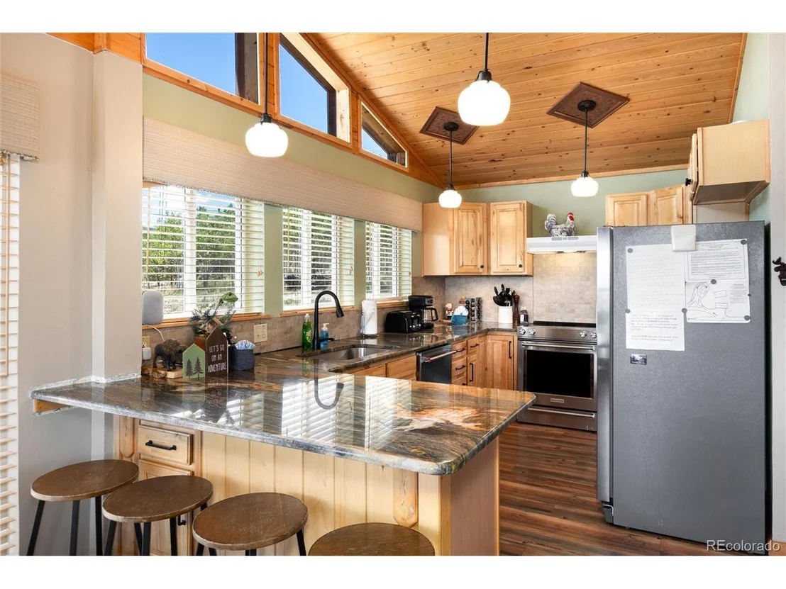 Photo of 1301 Sheep Ridge Rd