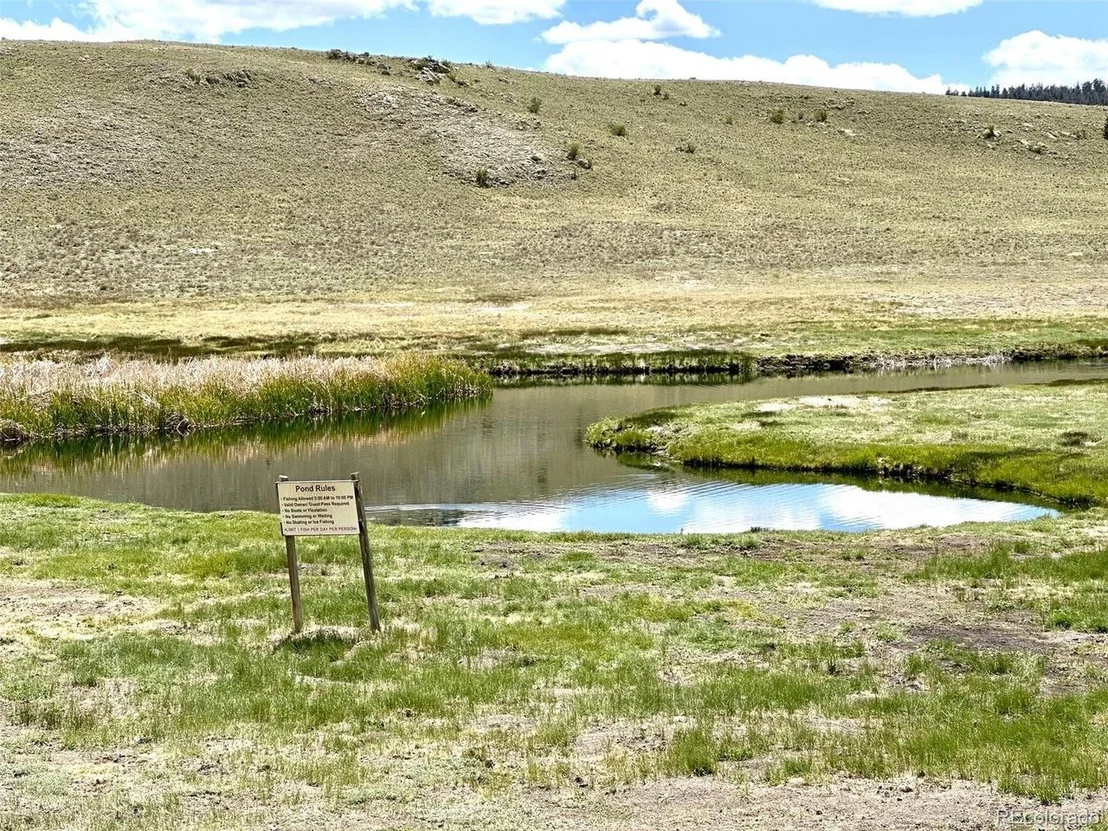 Photo of 1593 Yellowstone Rd