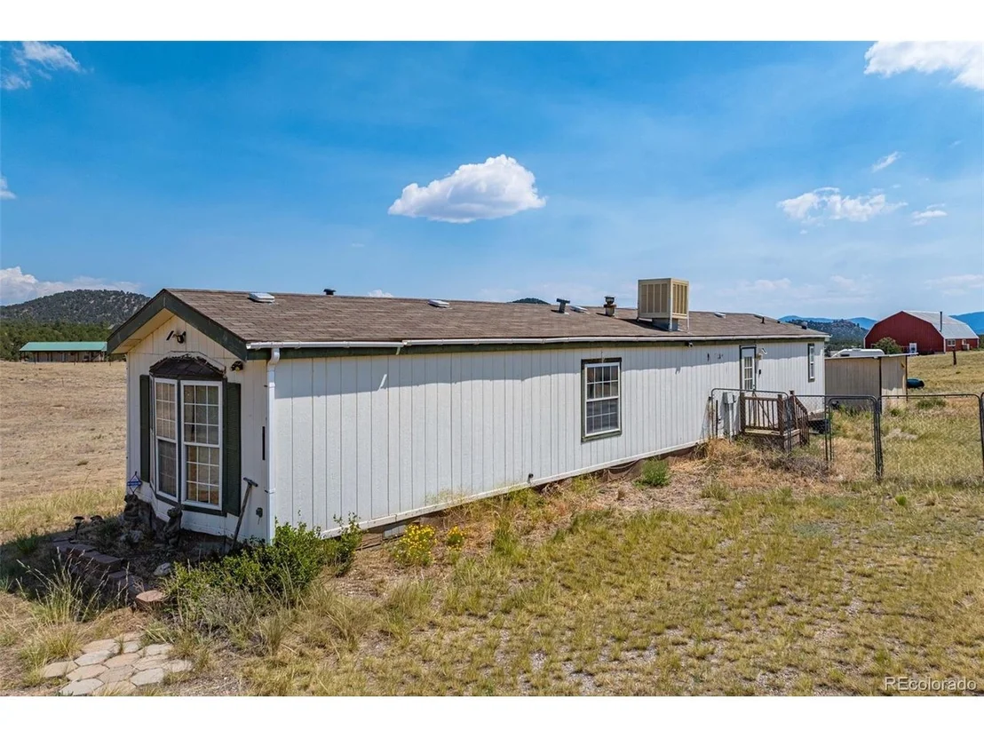 Photo of 1838 17th Trl