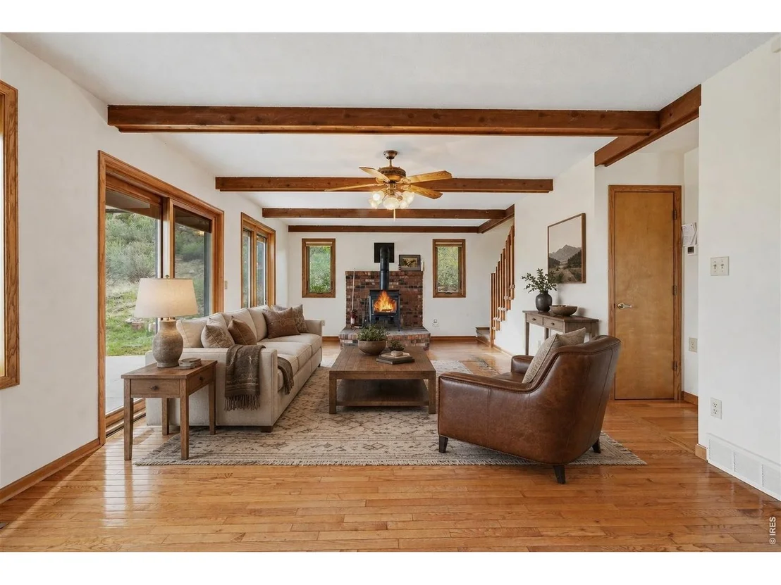 Photo of 26 Poorwill Ln