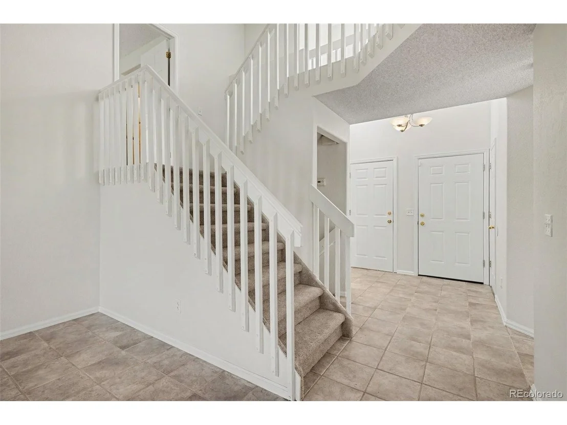 Photo of 23541 Broadmoor Dr