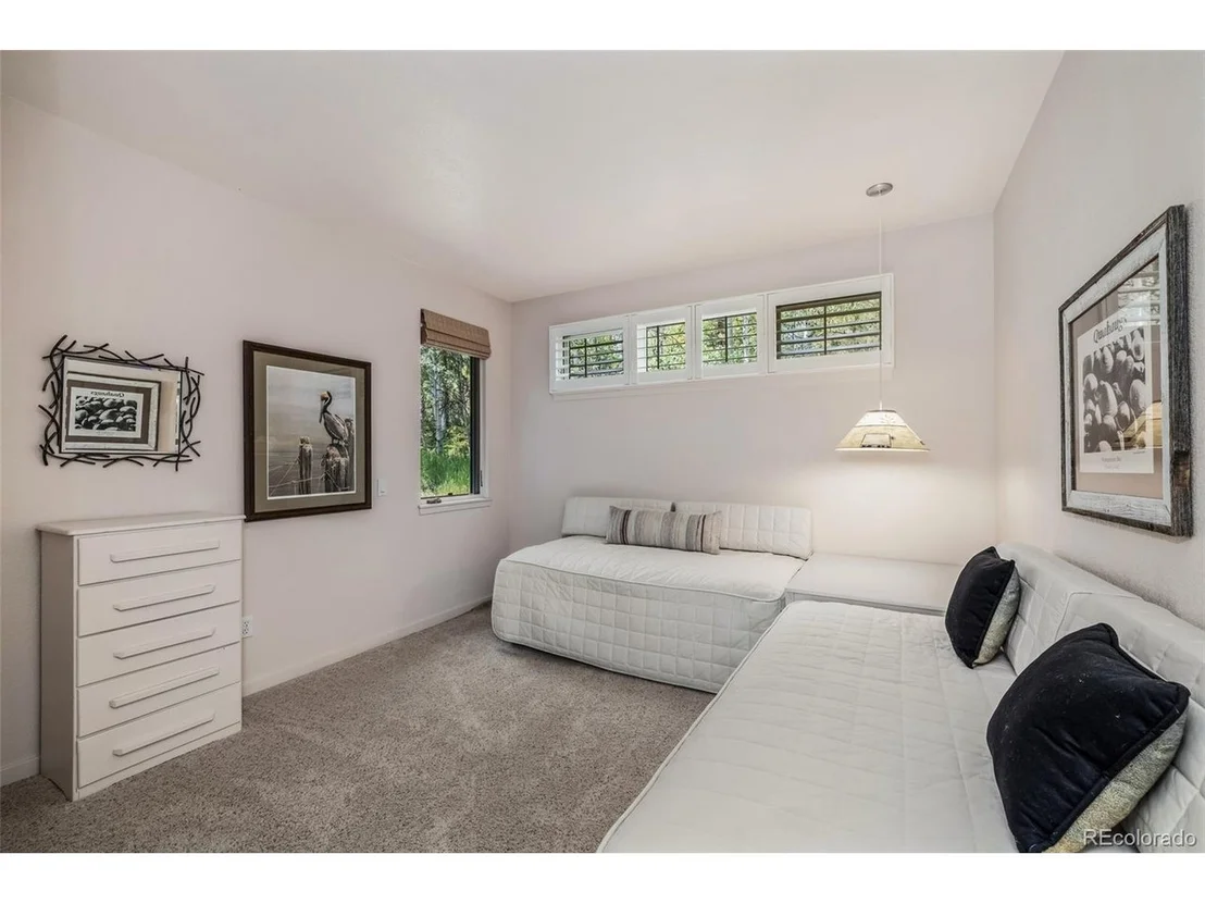 Photo of 1744 Falcon Dr
