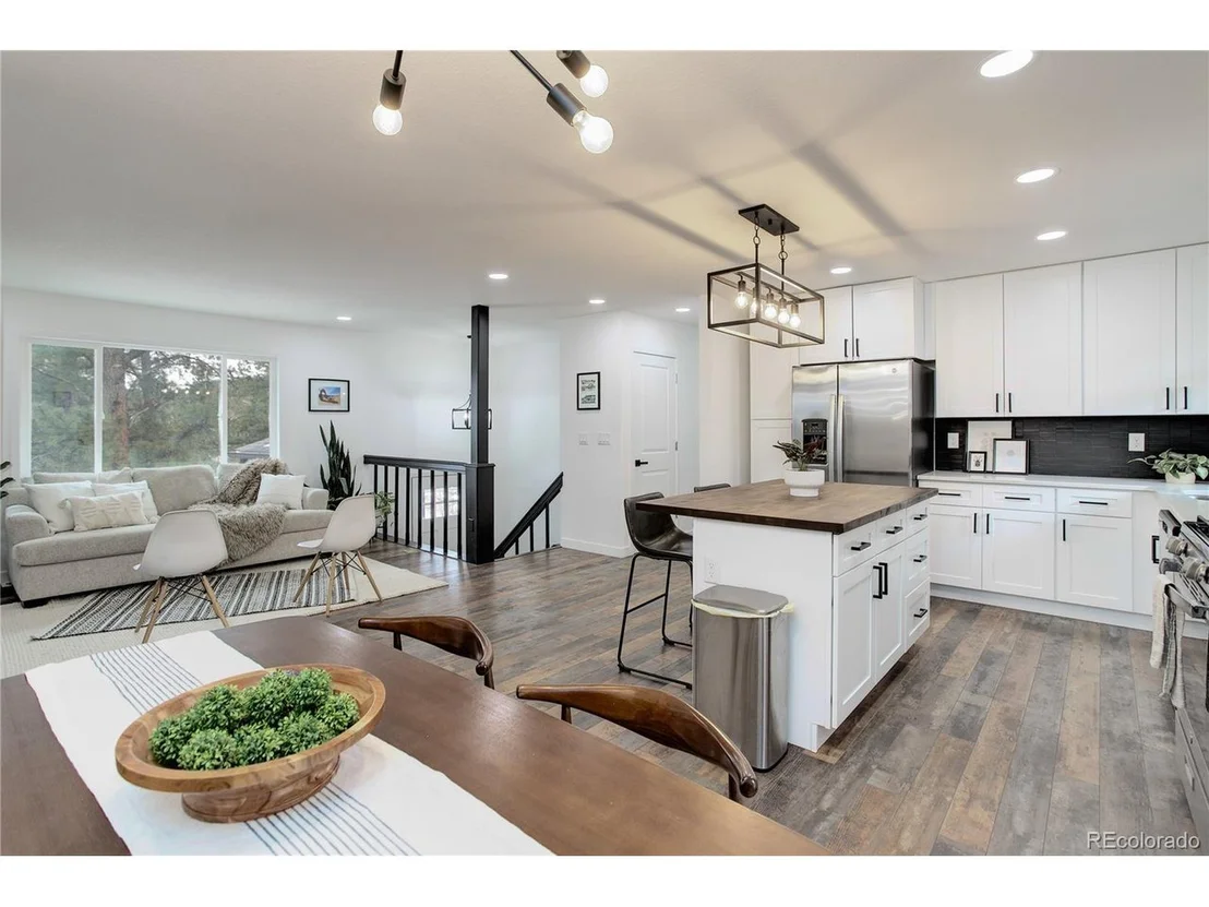 Photo of 95 Fitzsimmons Rd