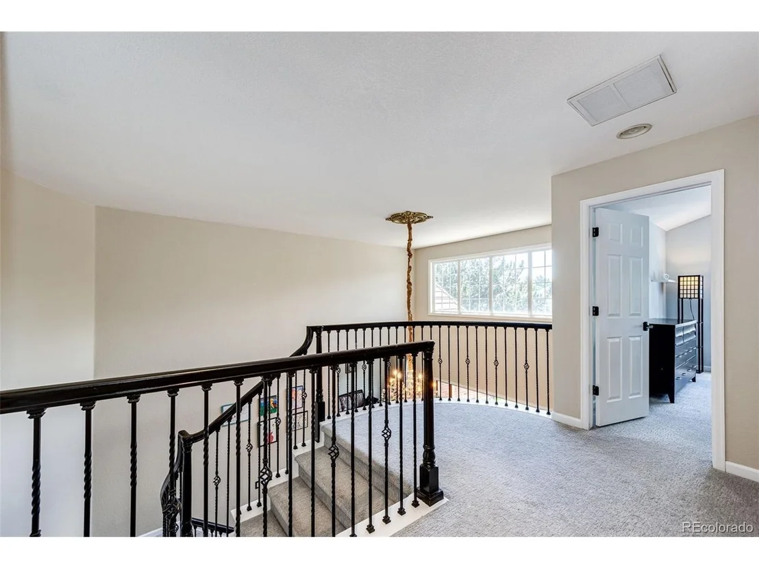 Photo of 341 Amethyst Way