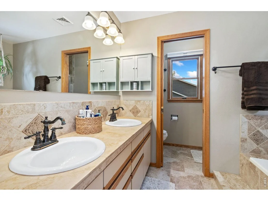 Photo of 3355 Oregon Trl