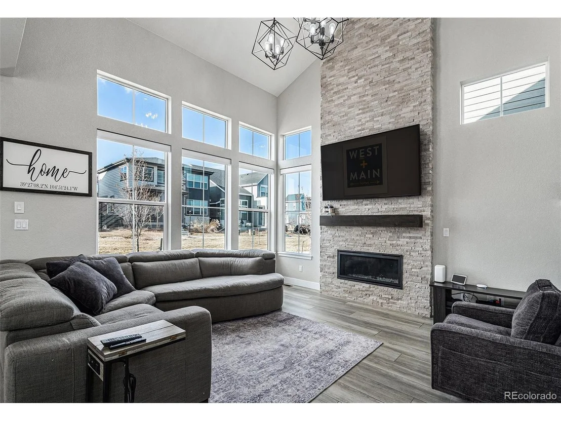 Photo of 6183 Stable View St