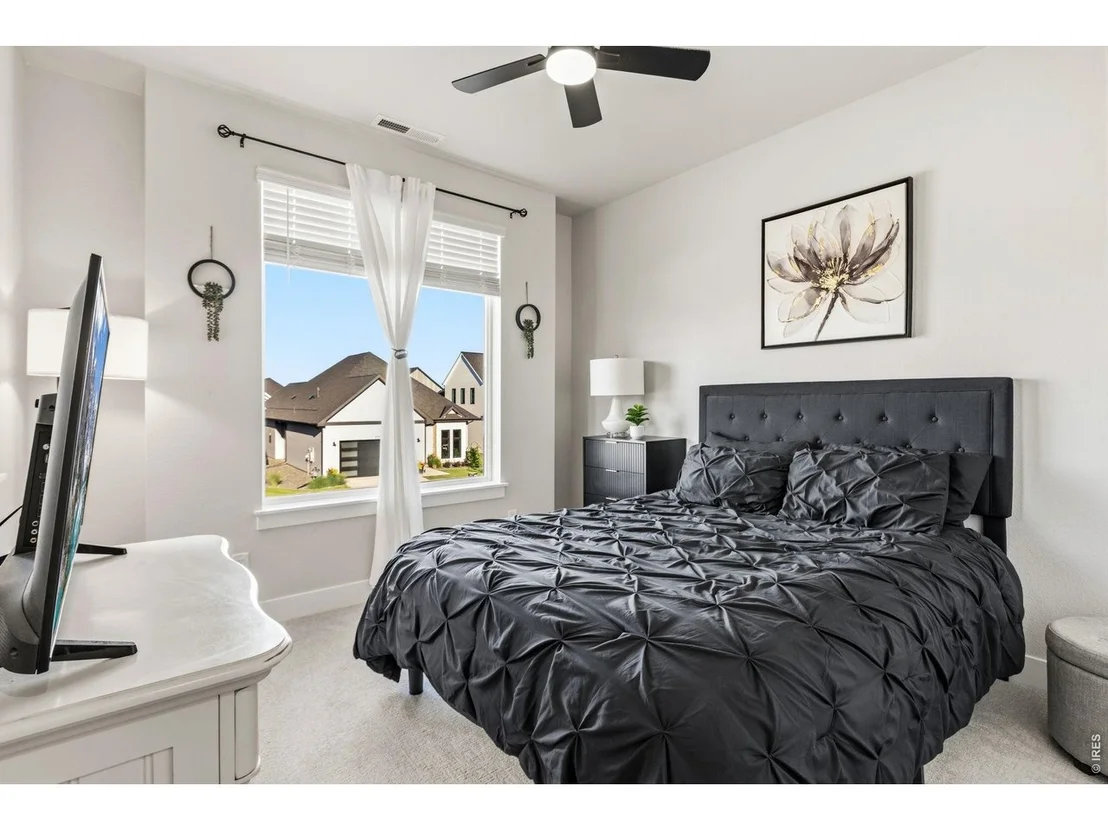 Photo of 1724 Barefoot Dr