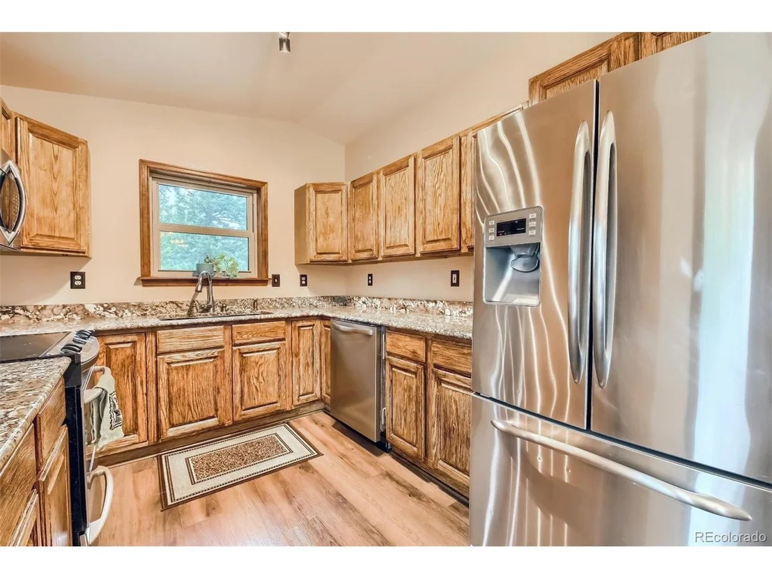 Photo of 356 Bailey Dr