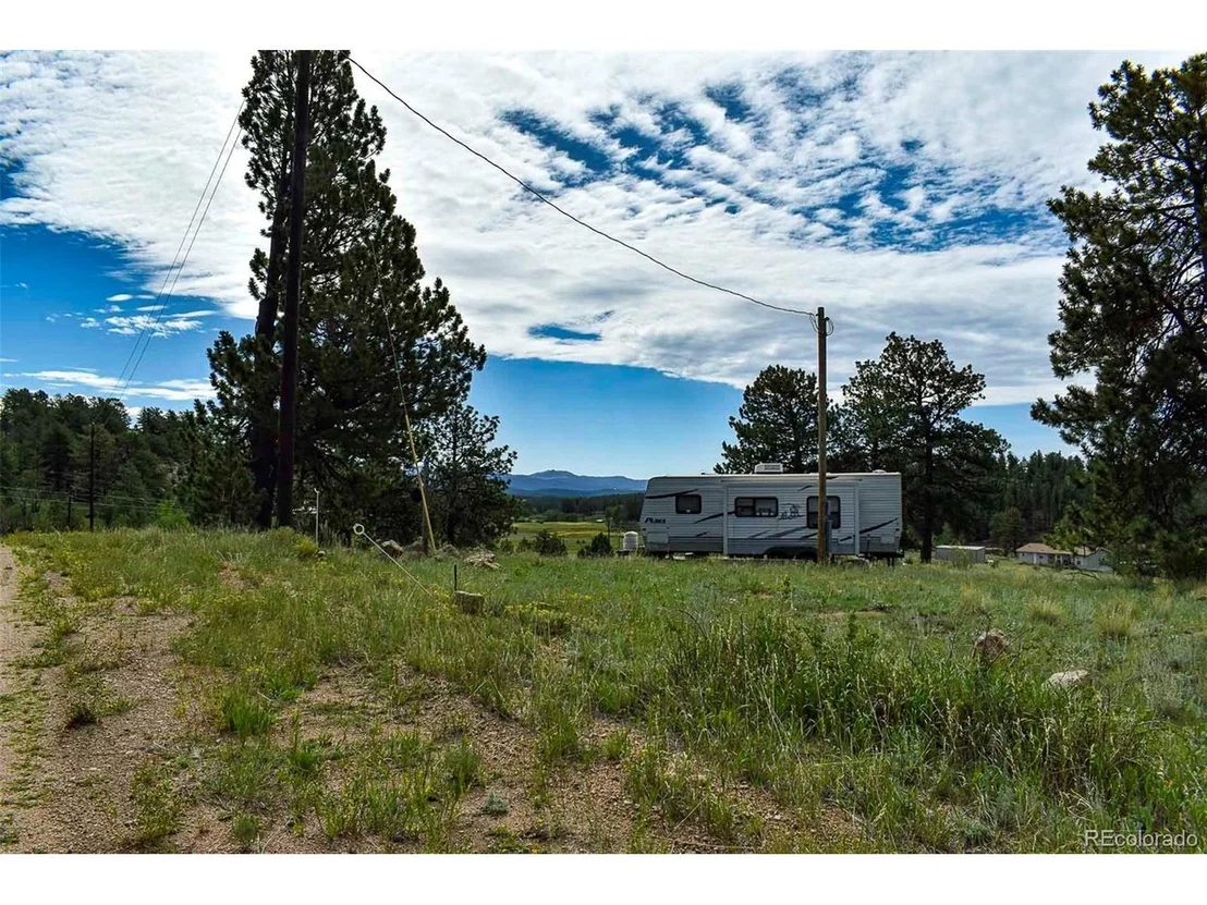 Photo of 32 Peak Dr