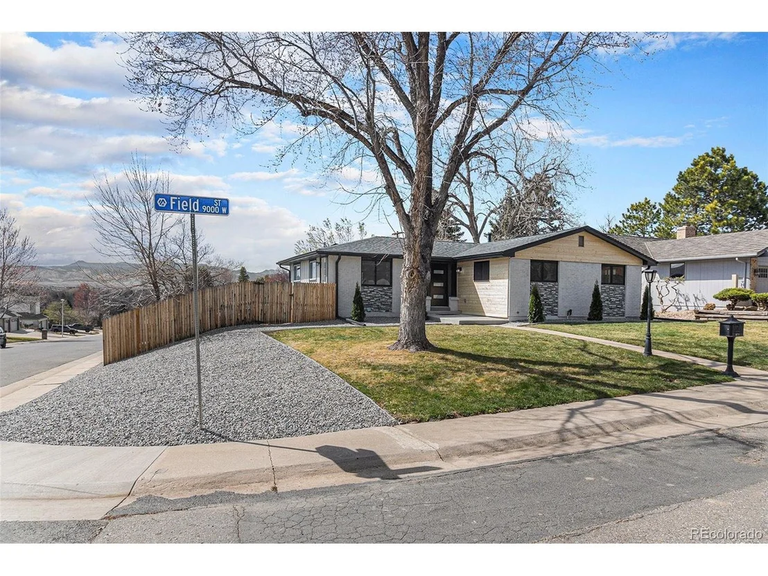 Photo of 6711 Field St