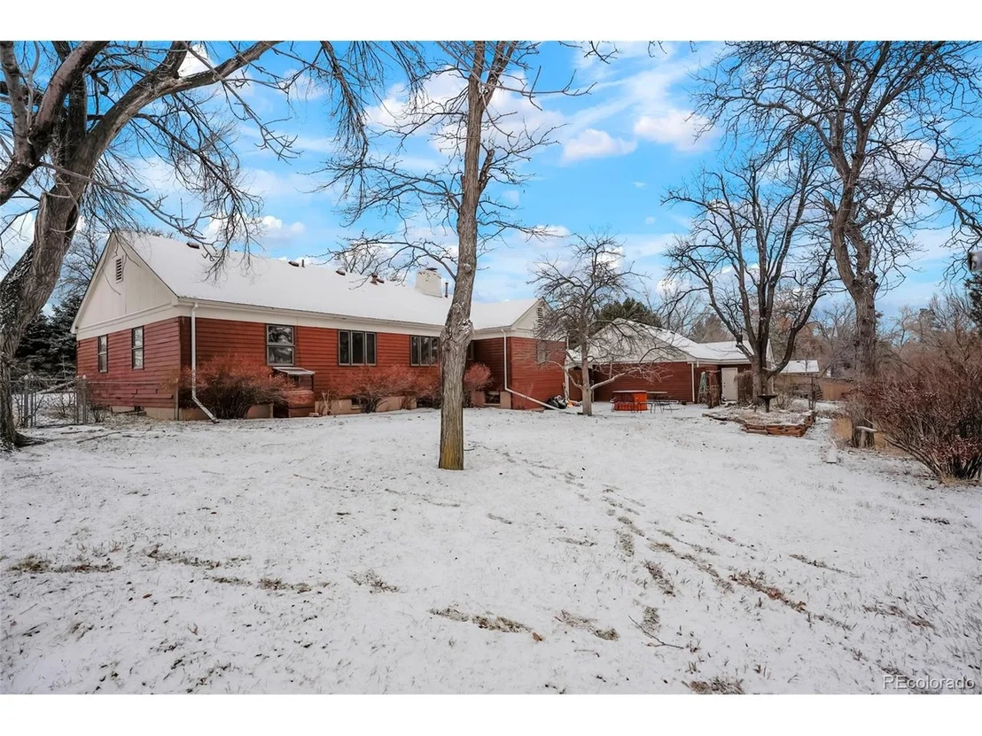Photo of 8897 Baseline Rd
