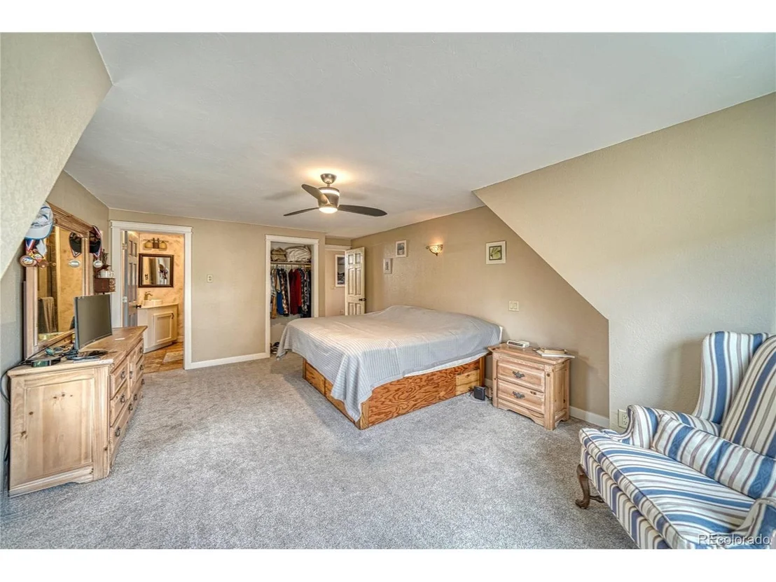 Photo of 6375 Terrace Ln