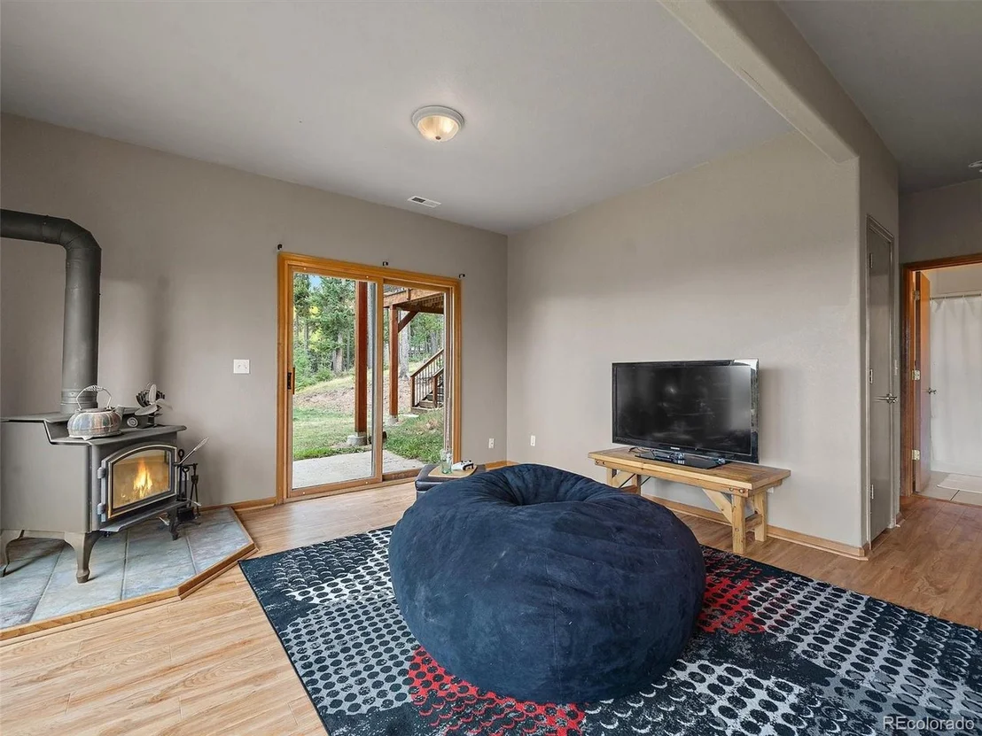 Photo of 34878 Forest Estates Rd