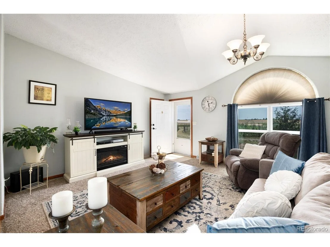 Photo of 7085 County Road I