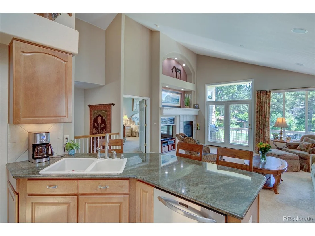 Photo of 1393 Castlepoint Cir