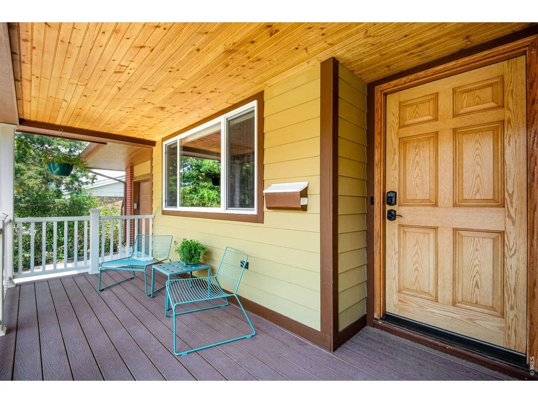 Photo of 1010 Hartford Dr