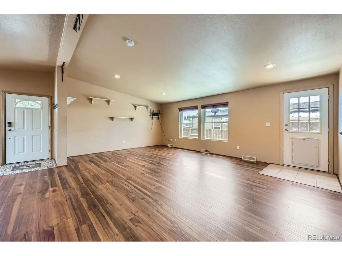 Photo of 253 Cherokee Pl
