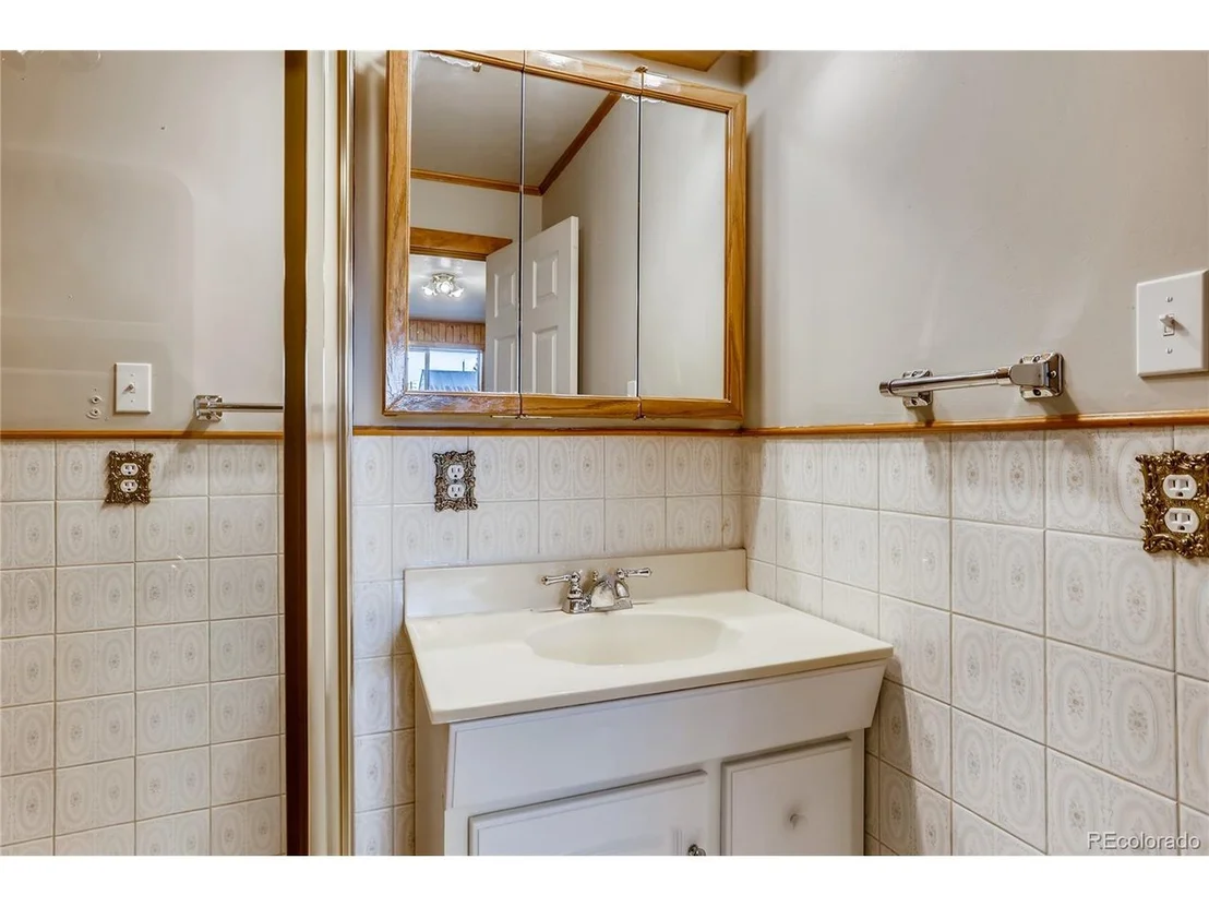 Photo of 1501 Mount Elbert Dr