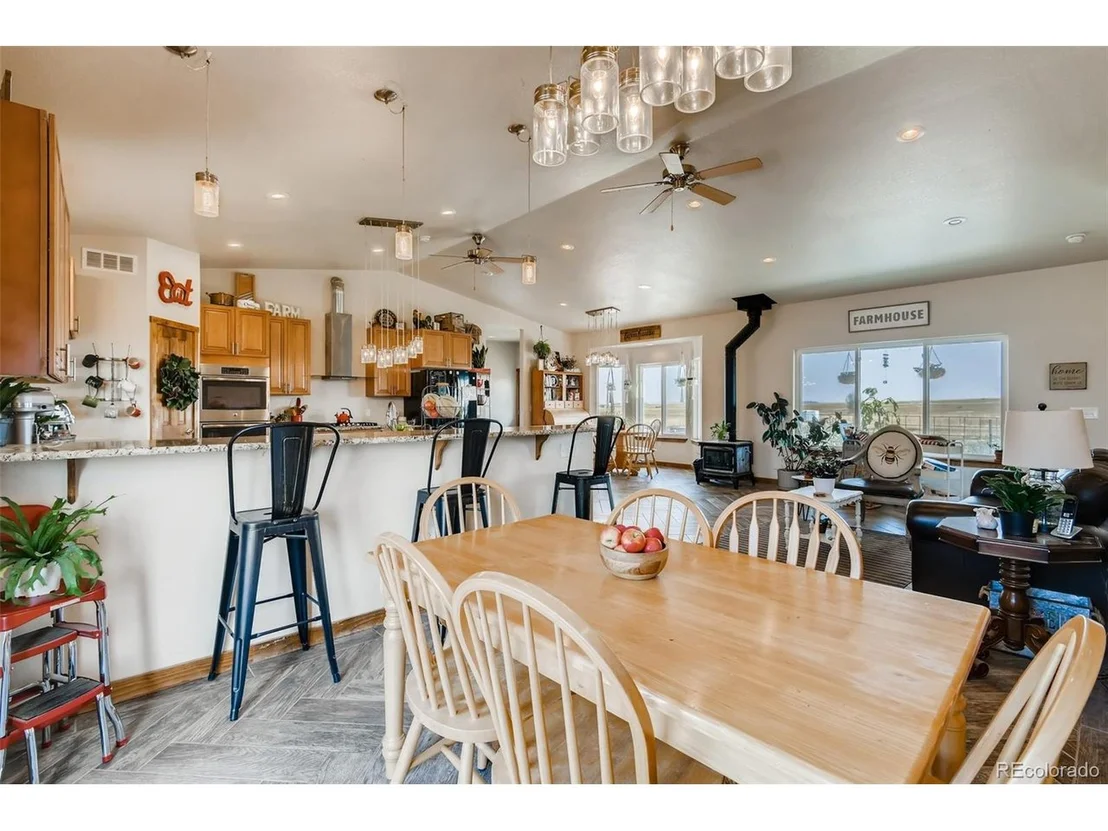 Photo of 1008 County Road 61