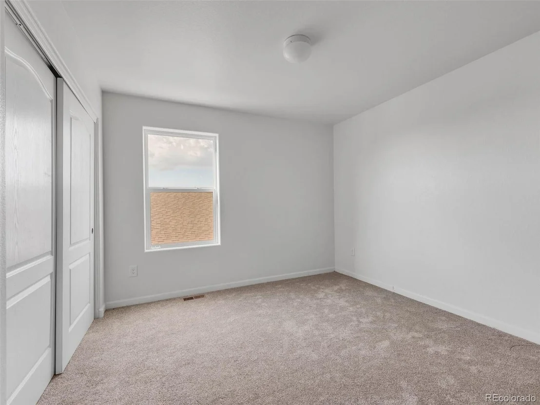 Photo of 5601 West View Cir