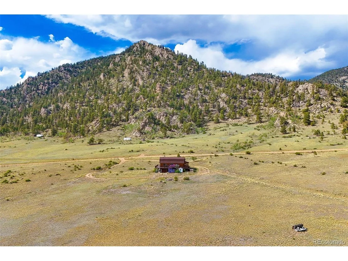 Photo of 7256 Jefferson Rd