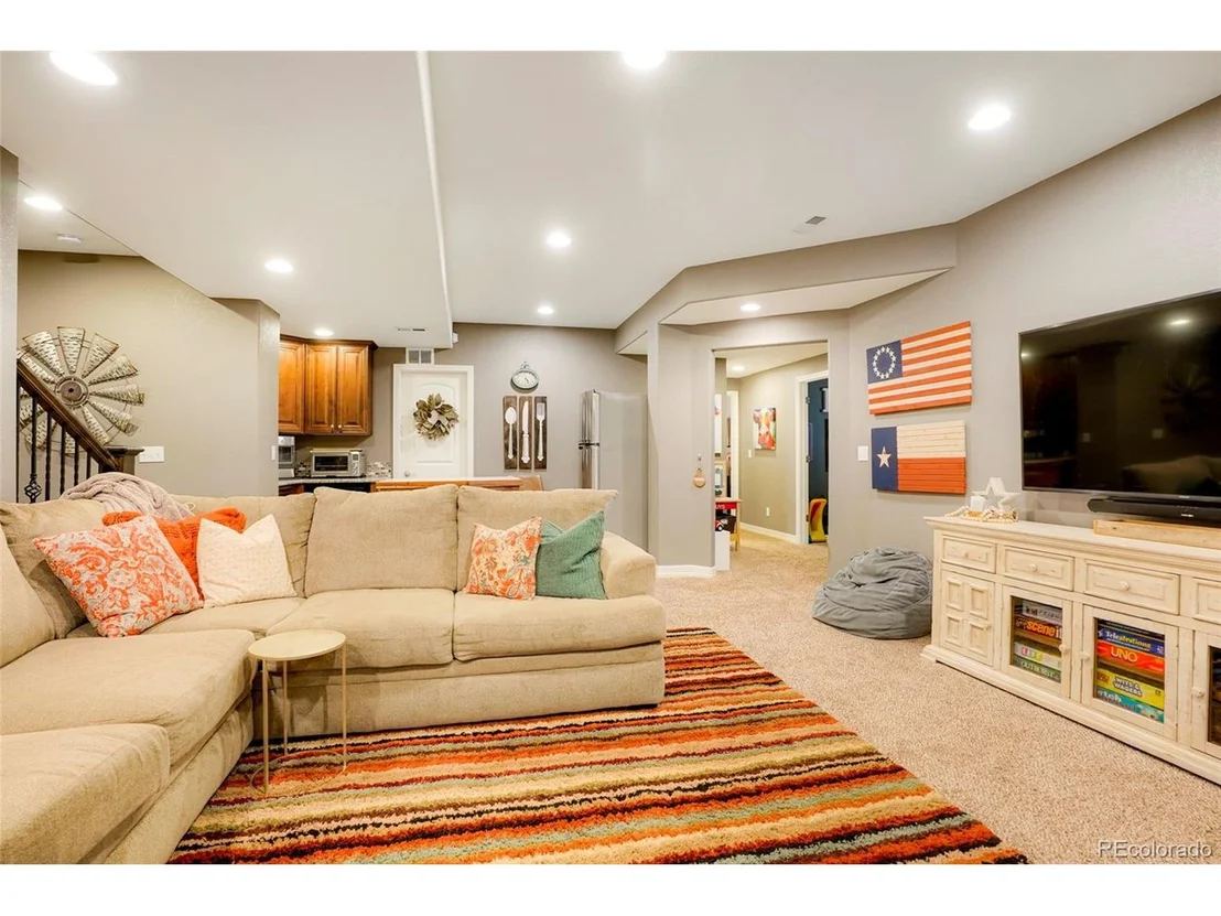 Photo of 15960 Savory Cir