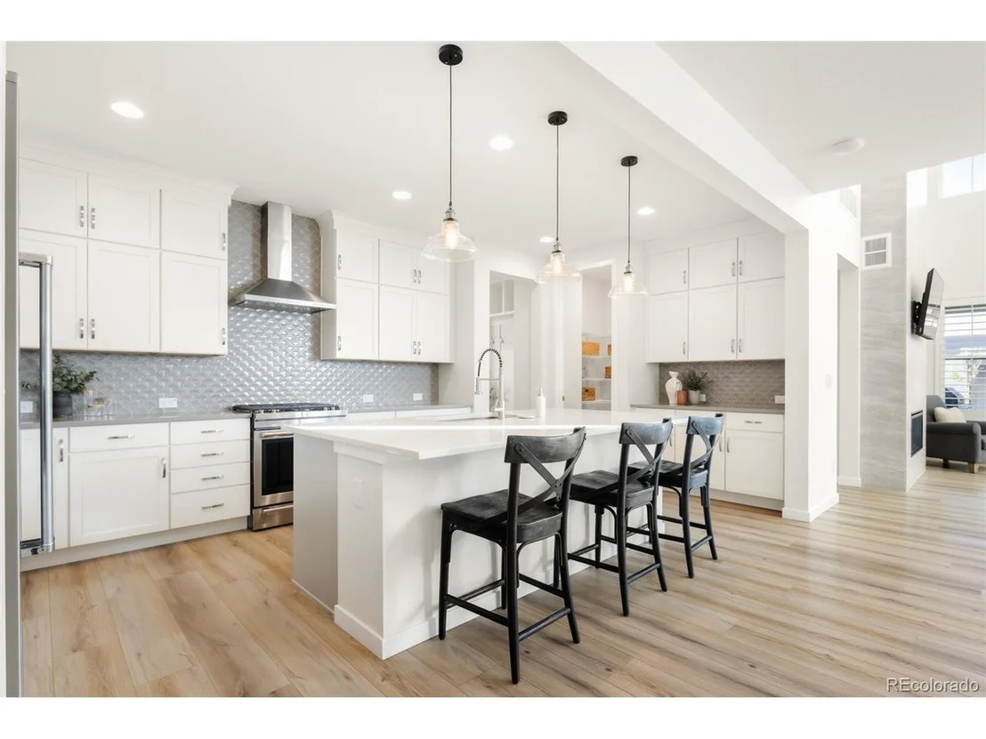 Photo of 11103 Cloud Shadow St