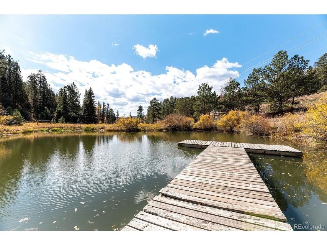 Photo of 31437 Evans View Ln