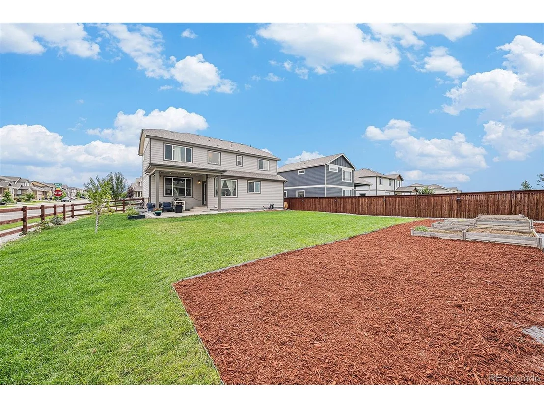 Photo of 1802 Rise Dr