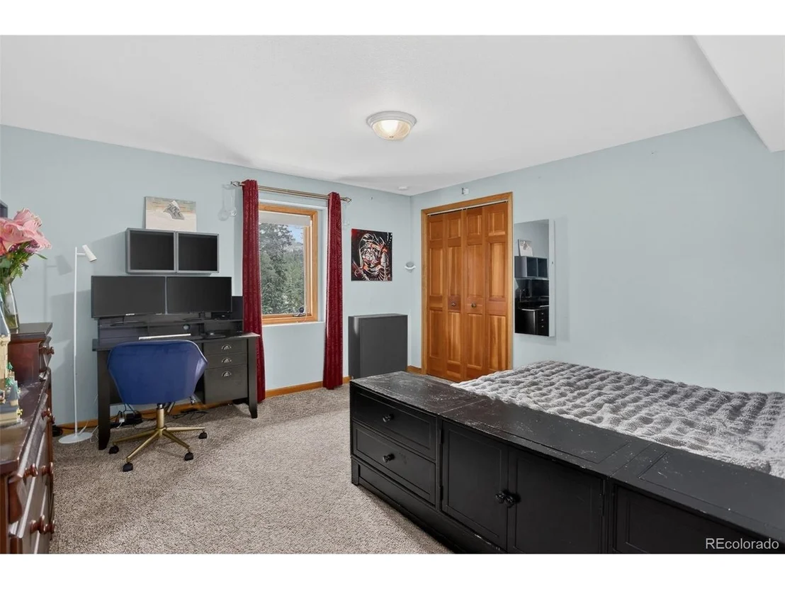 Photo of 136 Nova Ln
