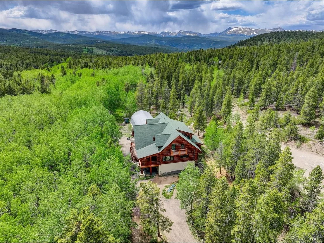 Photo of 261 Pine Dr