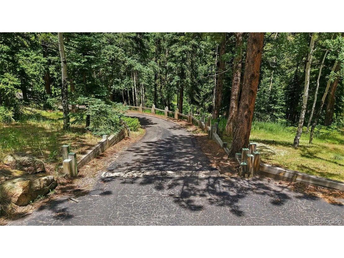 Photo of 90 Rose Hip Ln