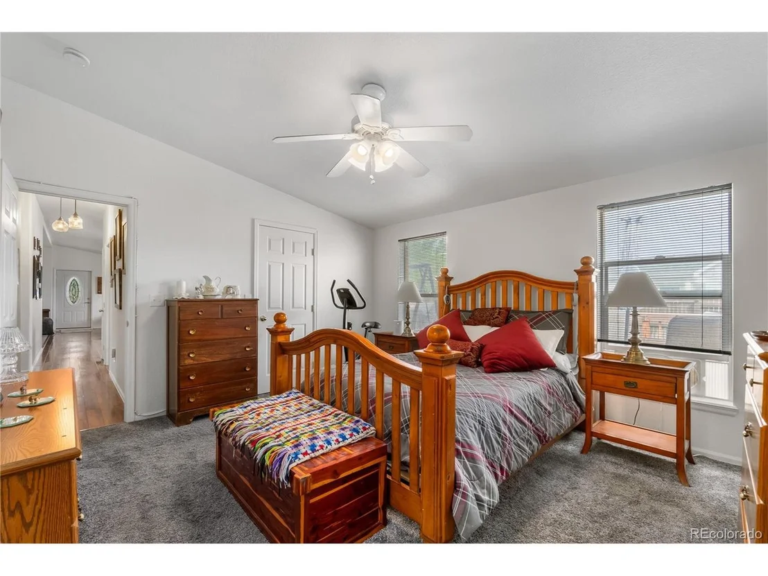 Photo of 207 Willow Dr